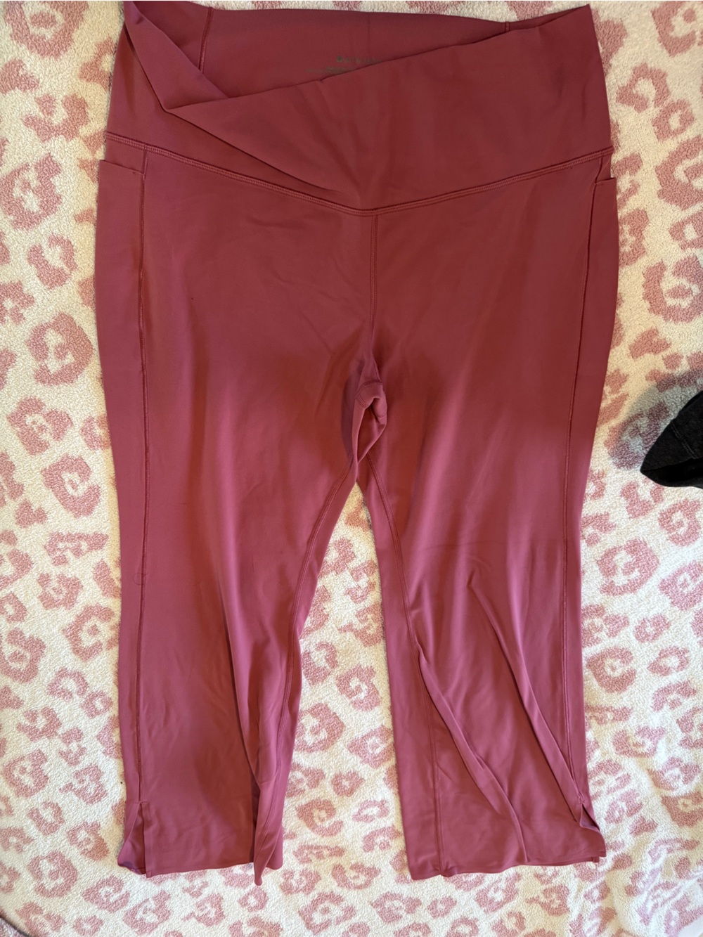Athleta Wide leg leggings in Dusty Rose